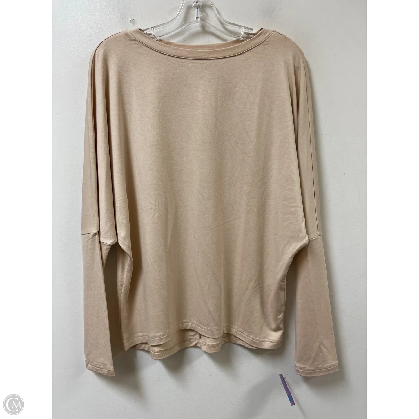 Top Long Sleeve By Clothes Mentor In Cream, Size: M