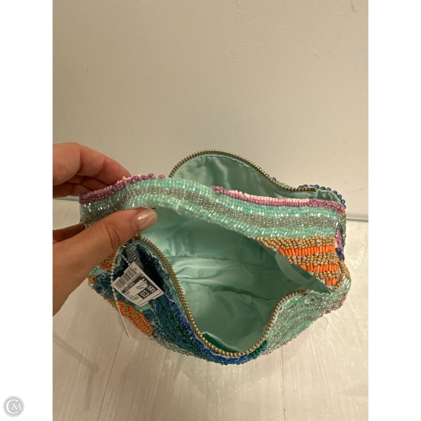 Handbag By Clothes Mentor, Size: Medium