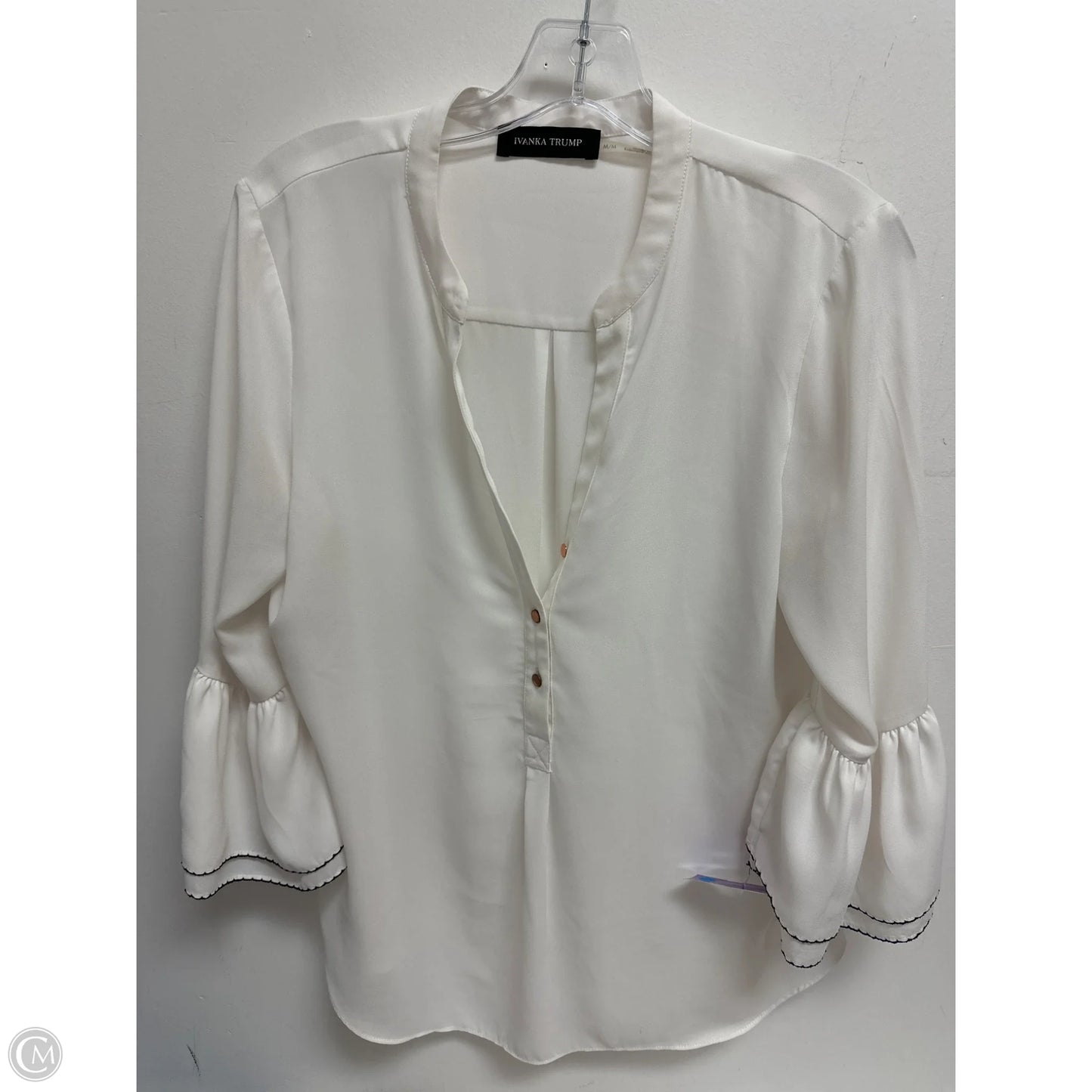 Top Long Sleeve By Ivanka Trump In White, Size: M