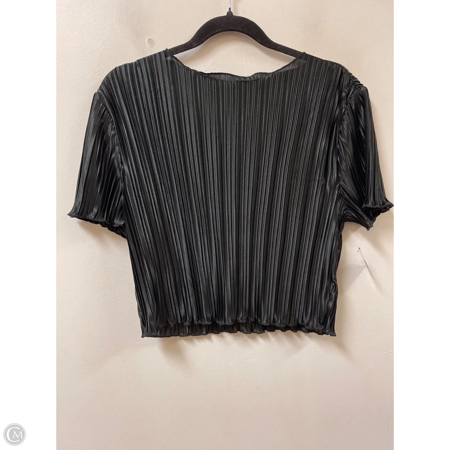 Top Short Sleeve By Hyfve In Black, Size: M