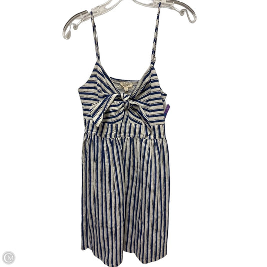 Dress Casual Short By Gilli In Blue & White, Size: M