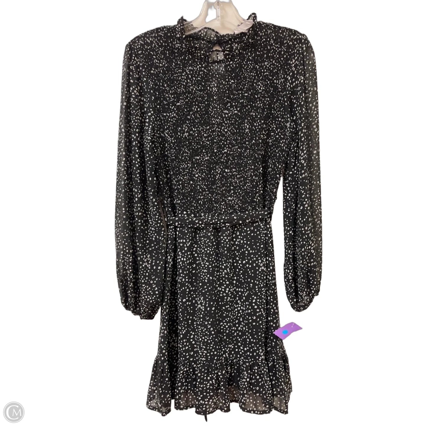 Dress Casual Short By Clothes Mentor In Black & White, Size: S
