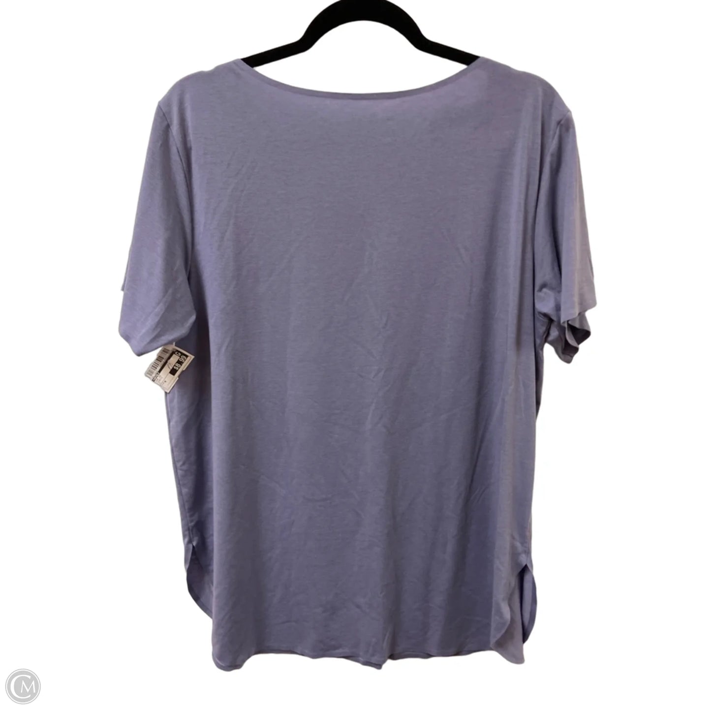 Top Short Sleeve By Uniqlo In Purple, Size: M