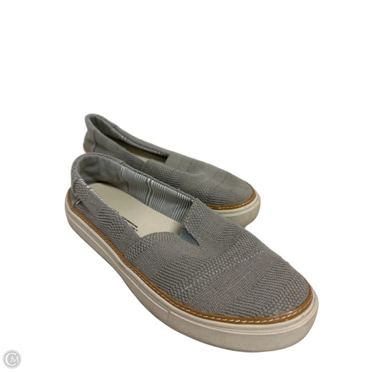 Shoes Flats By Toms In Grey, Size: 7