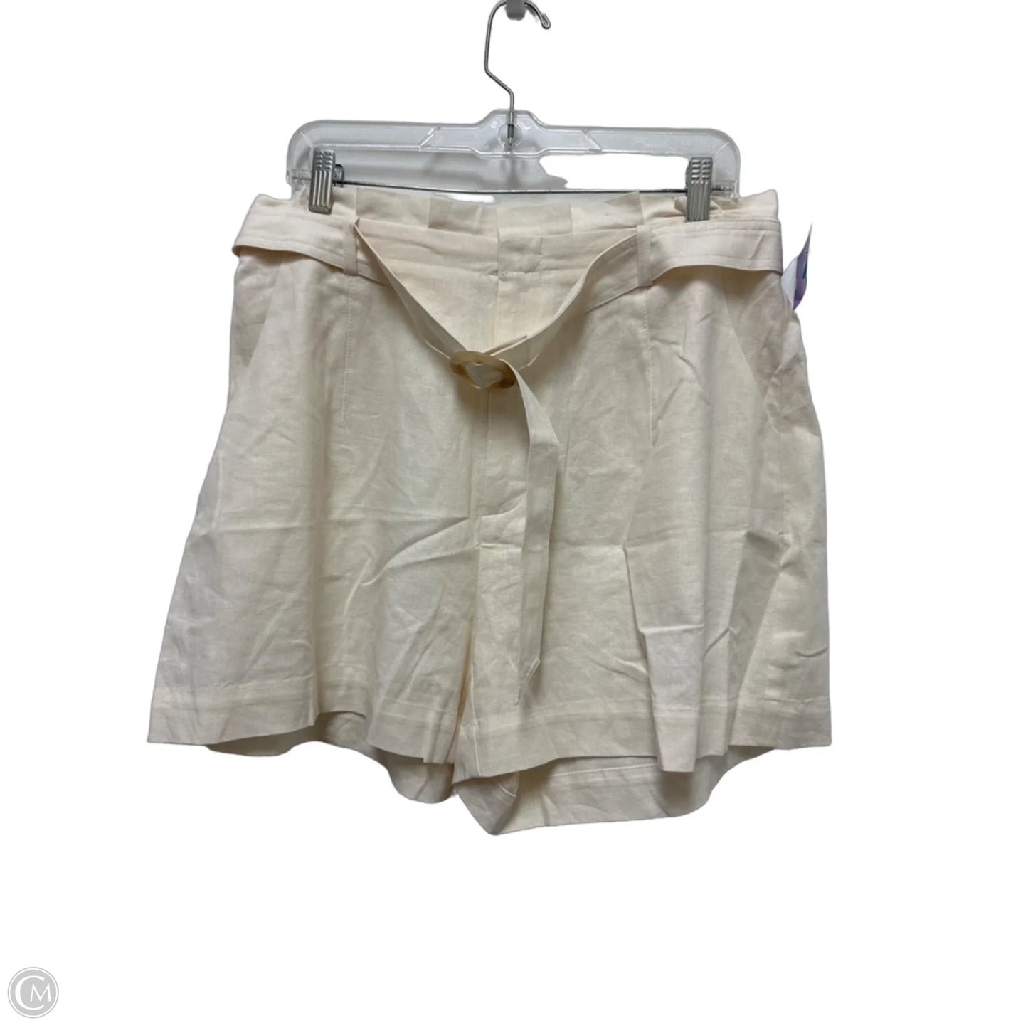 Shorts By Sofia By Sofia Vergara In Cream, Size: 16