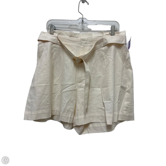 Shorts By Sofia By Sofia Vergara In Cream, Size: 16