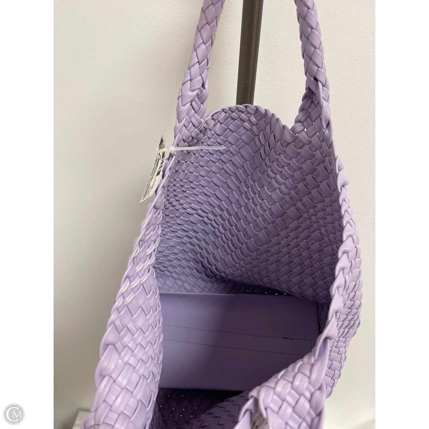 Handbag By Clothes Mentor, Size: Medium