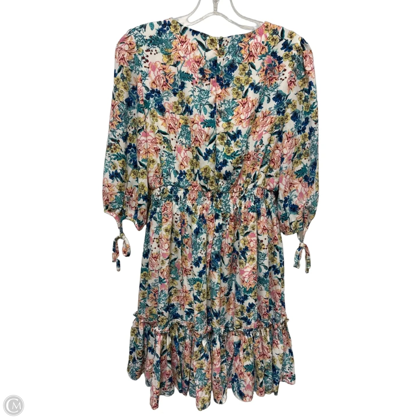 Dress Casual Short By Clothes Mentor In Floral Print, Size: M
