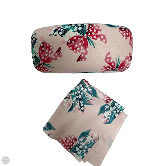 Sunglass Case By Vera Bradley, Size: