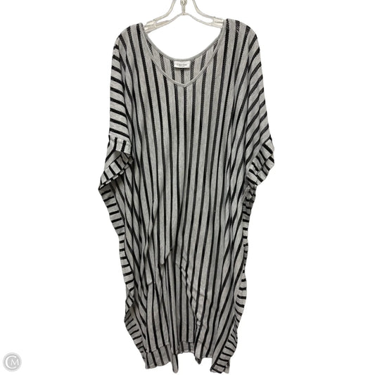 Swimwear Cover-up By Calvin Klein In Black & Grey, Size: Osfm
