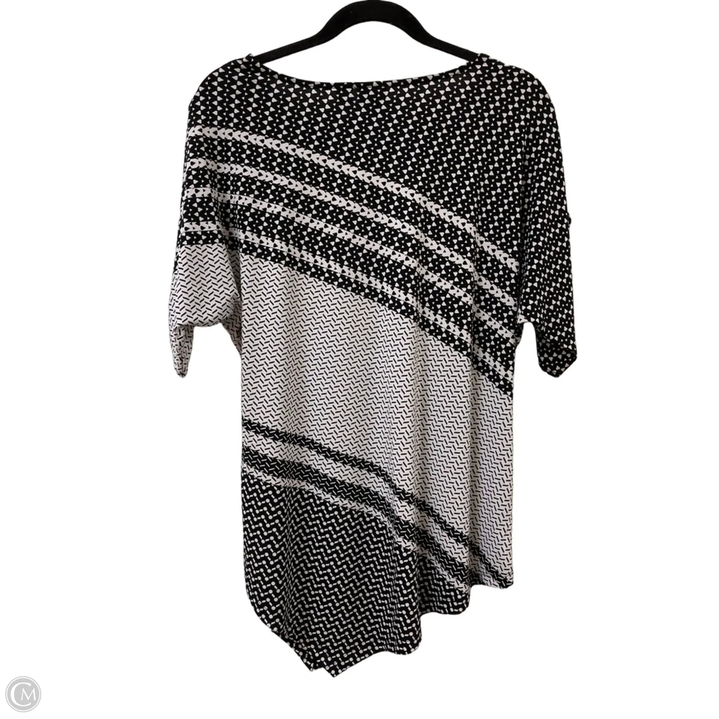 Top Short Sleeve By Chicos In Black & White, Size: M