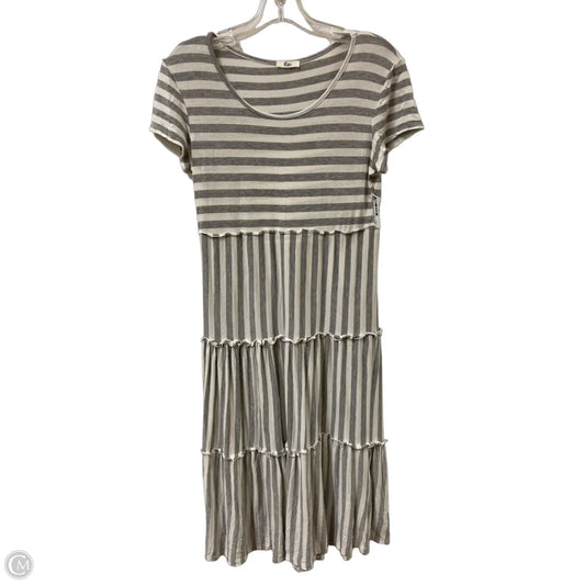 Dress Casual Midi By Clothes Mentor In Grey & White, Size: M