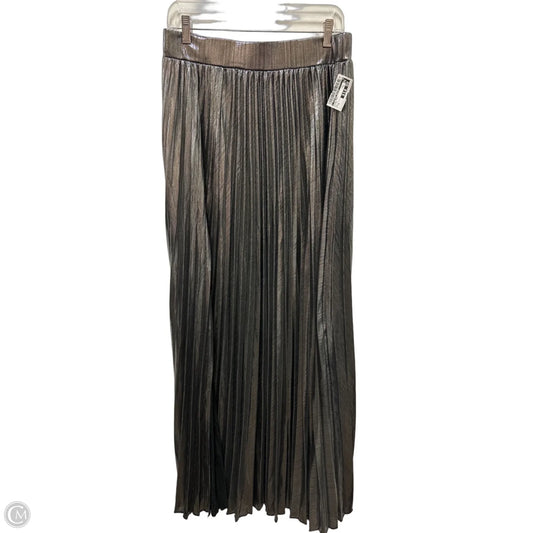 Skirt Maxi By Clothes Mentor In Silver, Size: 6