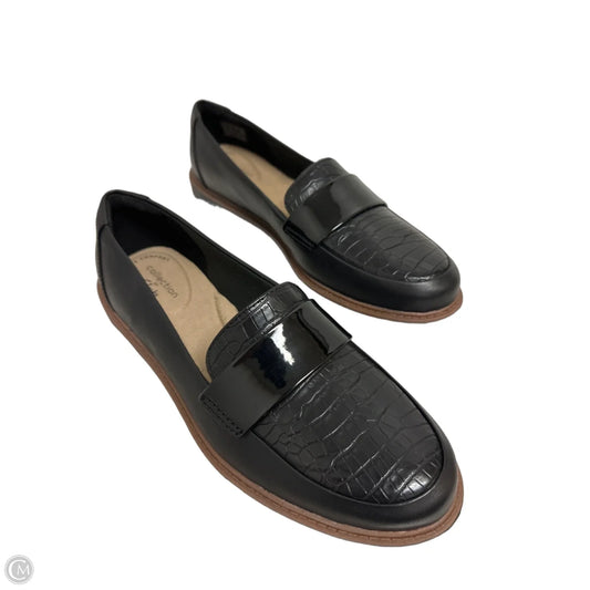 Shoes Flats By Clarks In Black, Size: 8