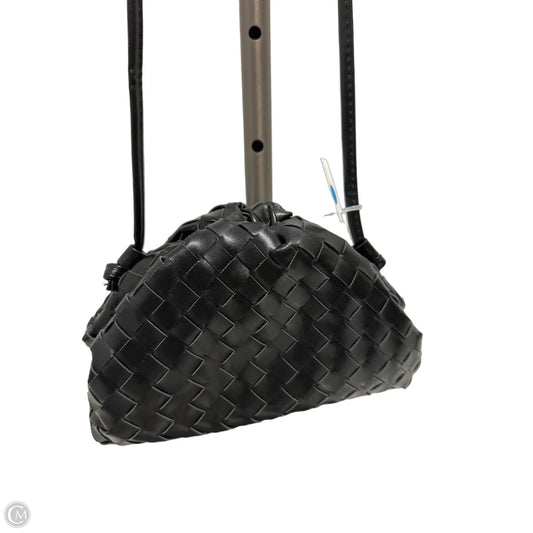 Crossbody By 89th And Madison, Size: Small