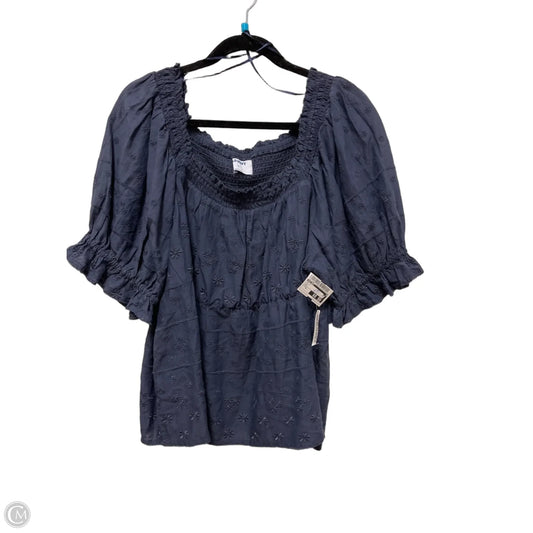 Top Short Sleeve By Old Navy In Blue, Size: Xl