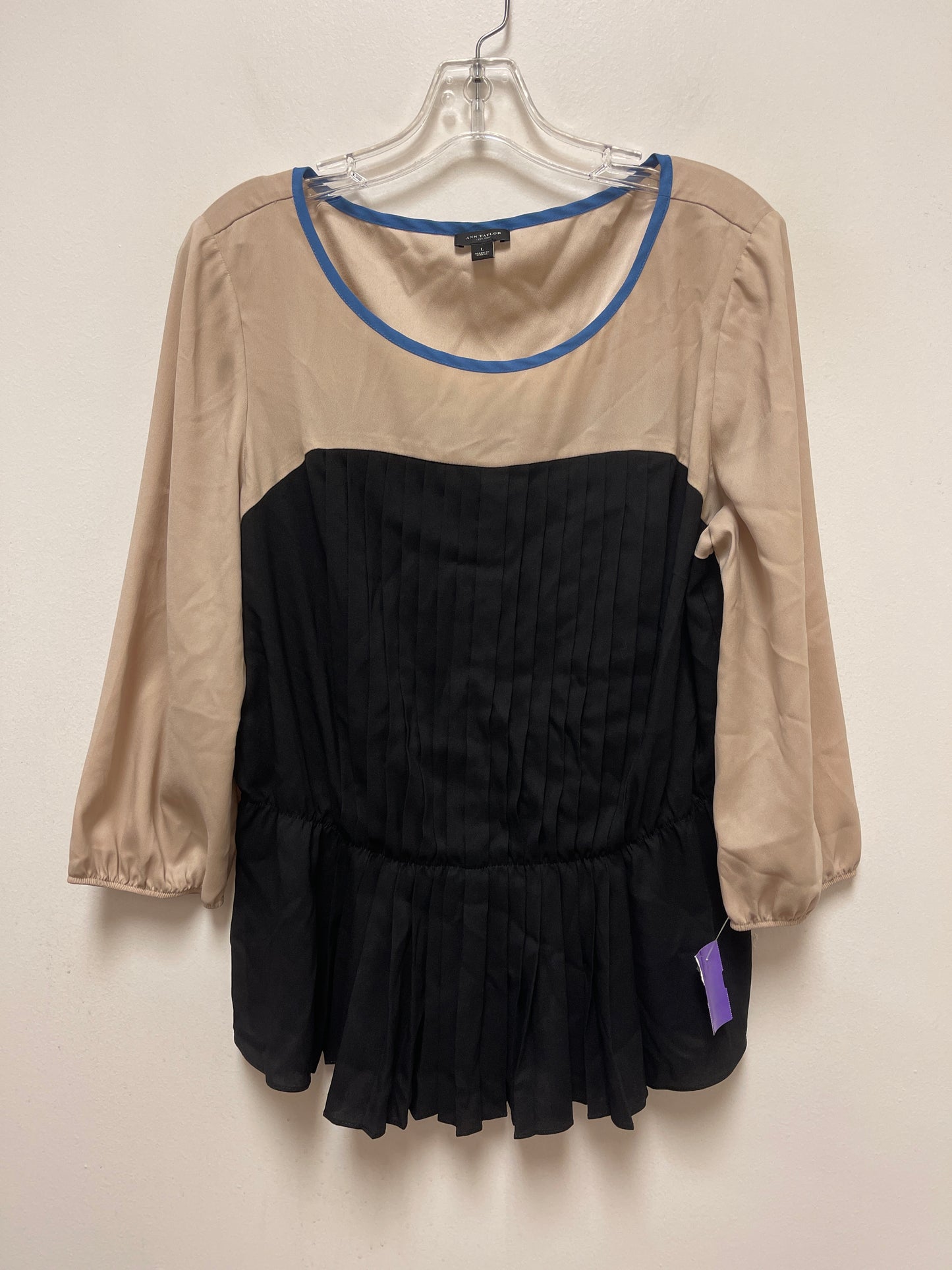 Top Long Sleeve By Ann Taylor  Size: L