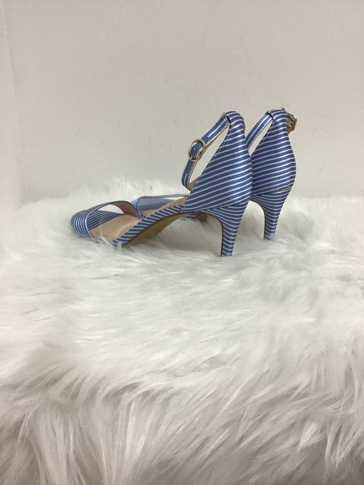 Blue & White Sandals Heels Stiletto Kelly And Katie, Size 8.5