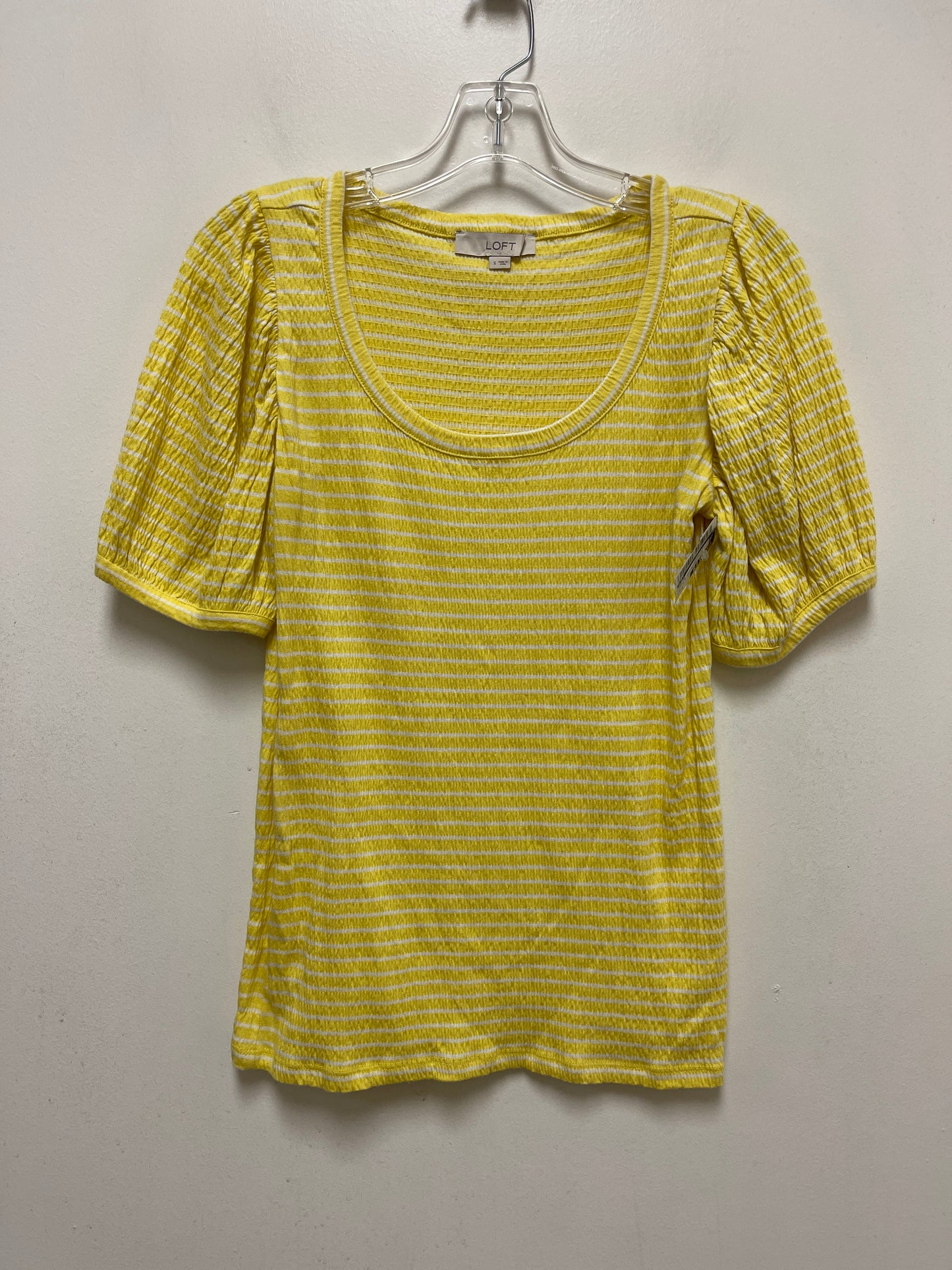 White & Yellow Top Short Sleeve Loft, Size S