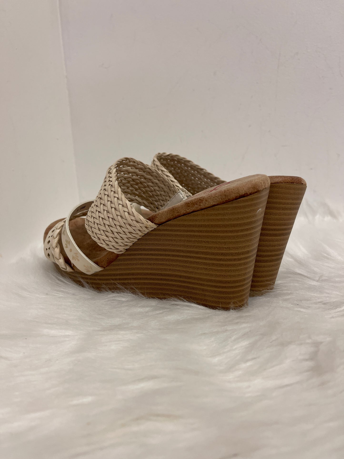 Cream Sandals Heels Wedge Jelly Pop, Size 5.5