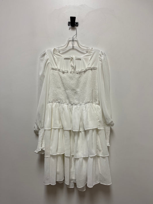 White Dress Casual Short Clothes Mentor, Size 2x