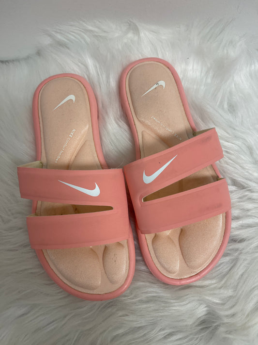 Pink Sandals Flats Nike, Size 7