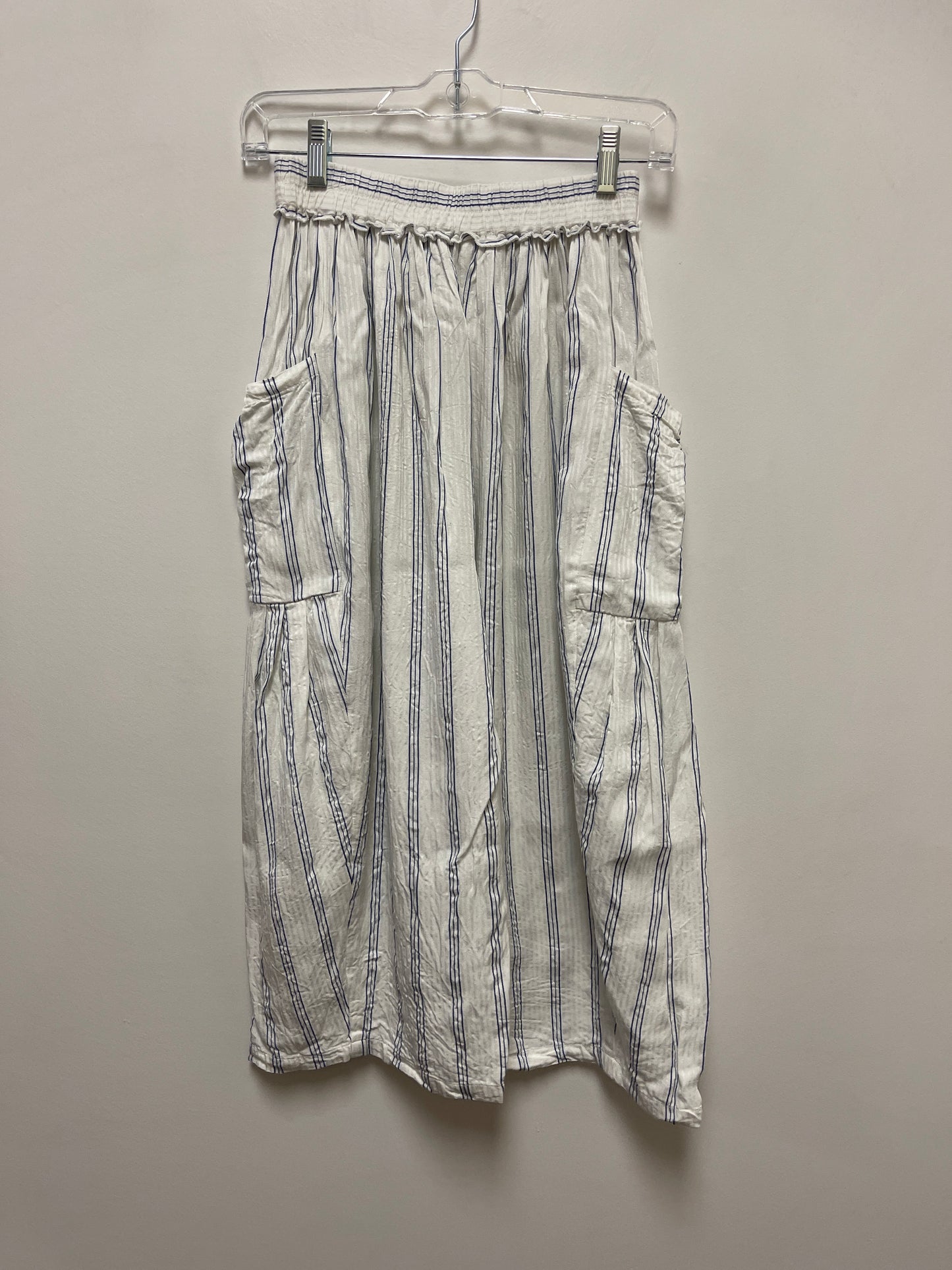 Blue & White Pants Wide Leg Aakaa, Size 4