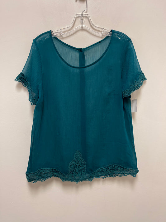 Top Short Sleeve By Clothes Mentor In Green, Size: L