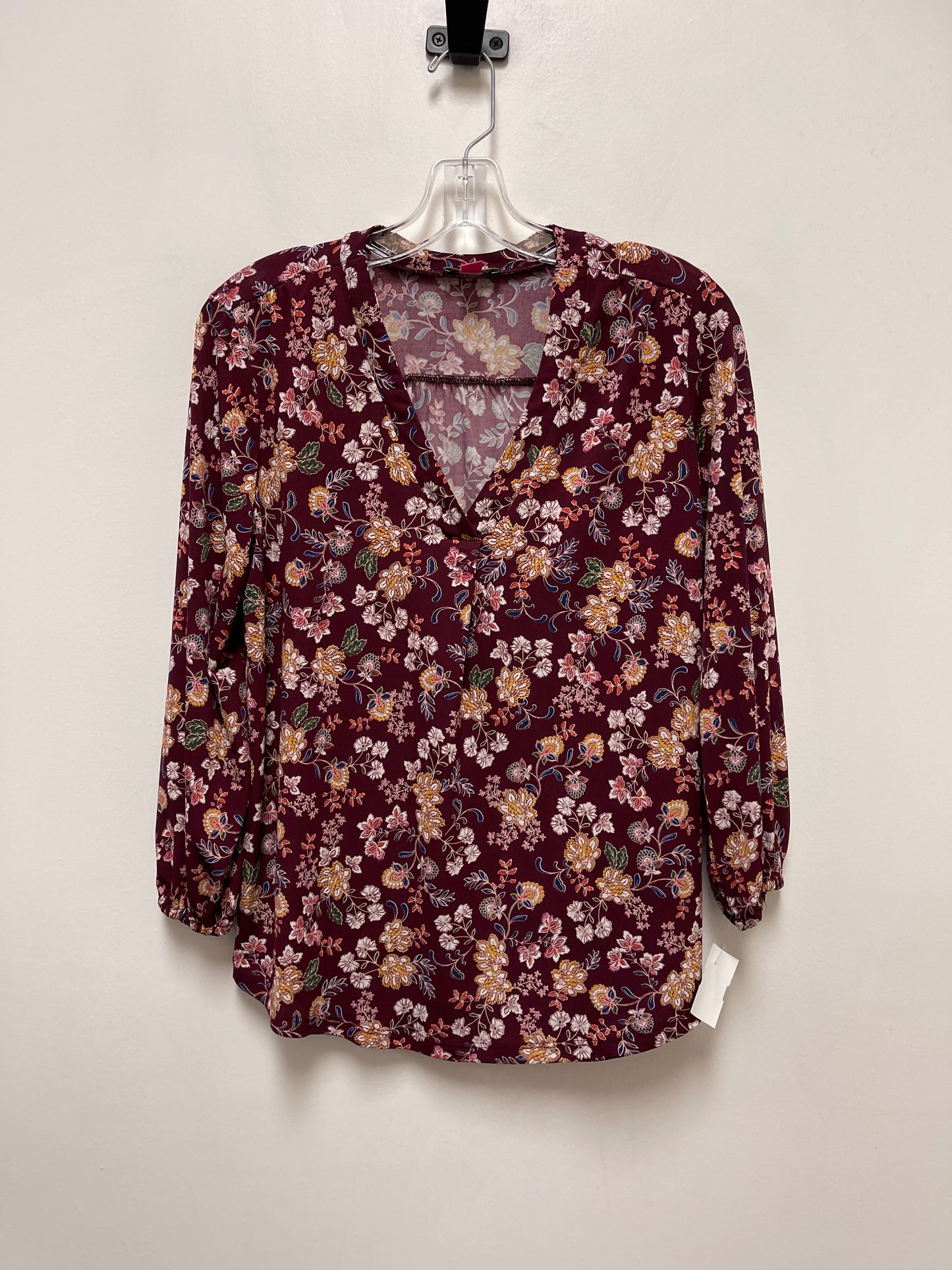 Top Long Sleeve By Vince Camuto In Purple, Size: S