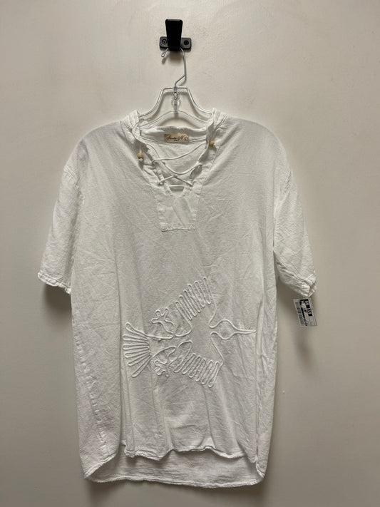 Top Short Sleeve By Studio M In White, Size: L