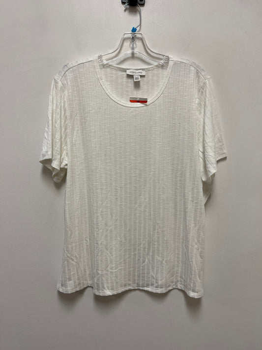 Top Short Sleeve By Vintage America In White, Size: 2x