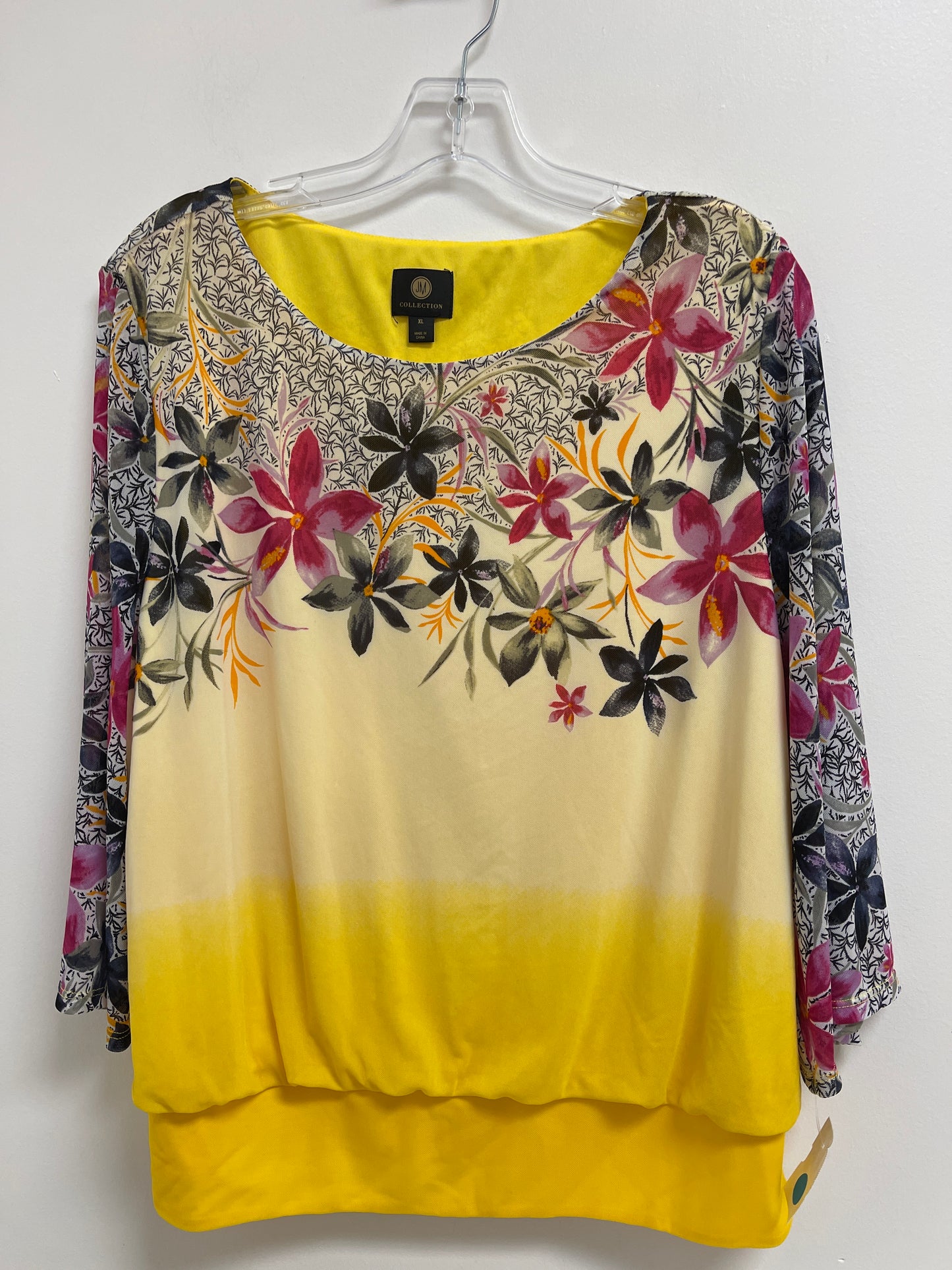 Top Short Sleeve By Jm Collections In Pink & Yellow, Size: Xl