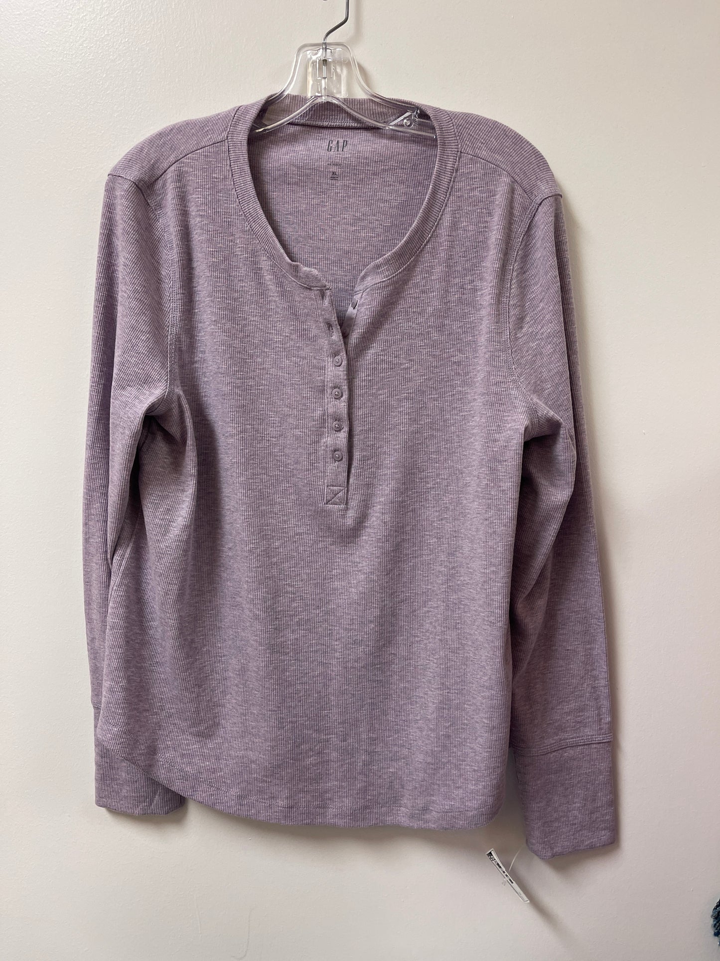 Top Long Sleeve By Gap In Purple, Size: Xl