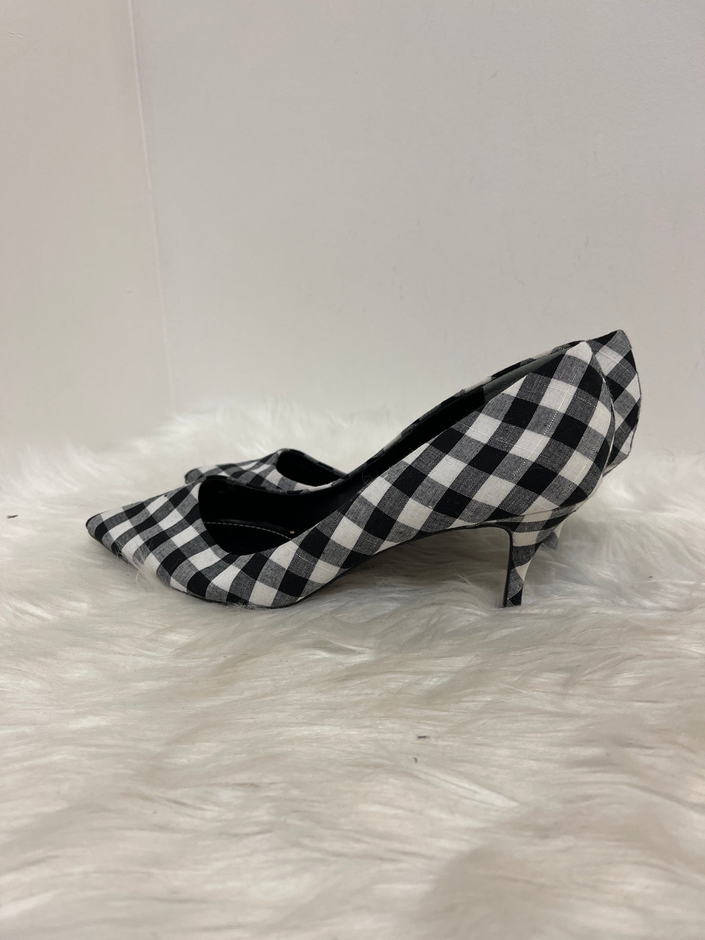 Shoes Heels Kitten By Charles David In Black & White, Size: 8