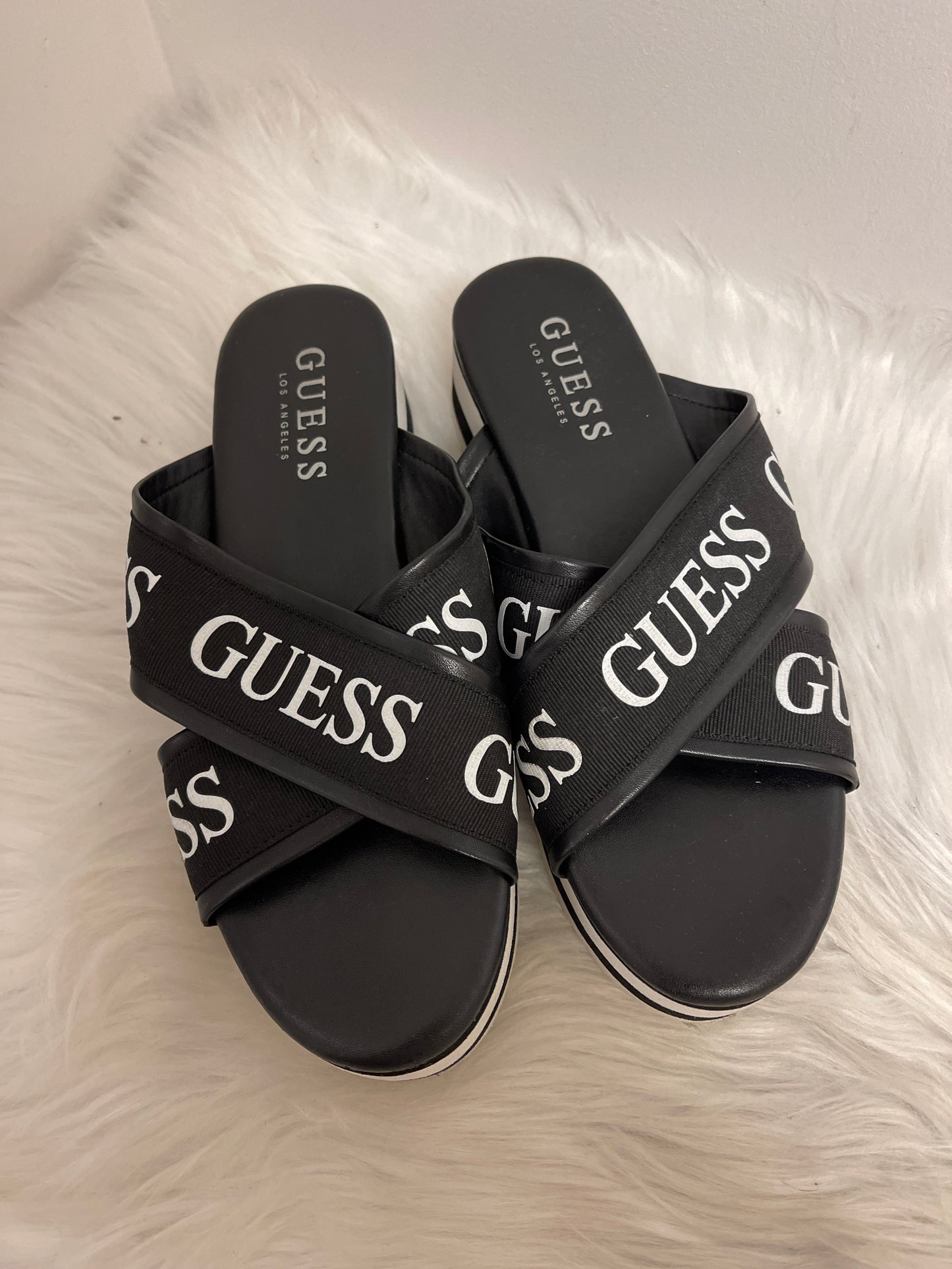 Sandals Heels Platform By Guess In Black, Size: 6