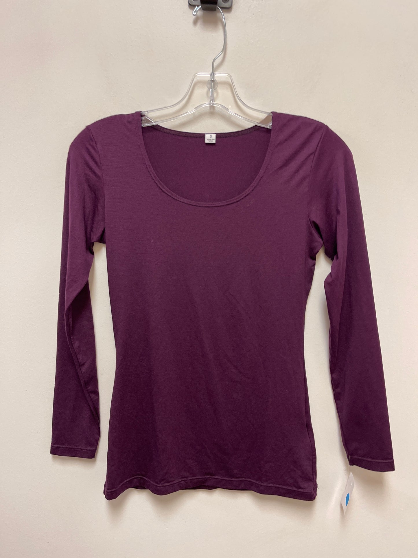 Top Long Sleeve Basic By Clothes Mentor In Purple, Size: S