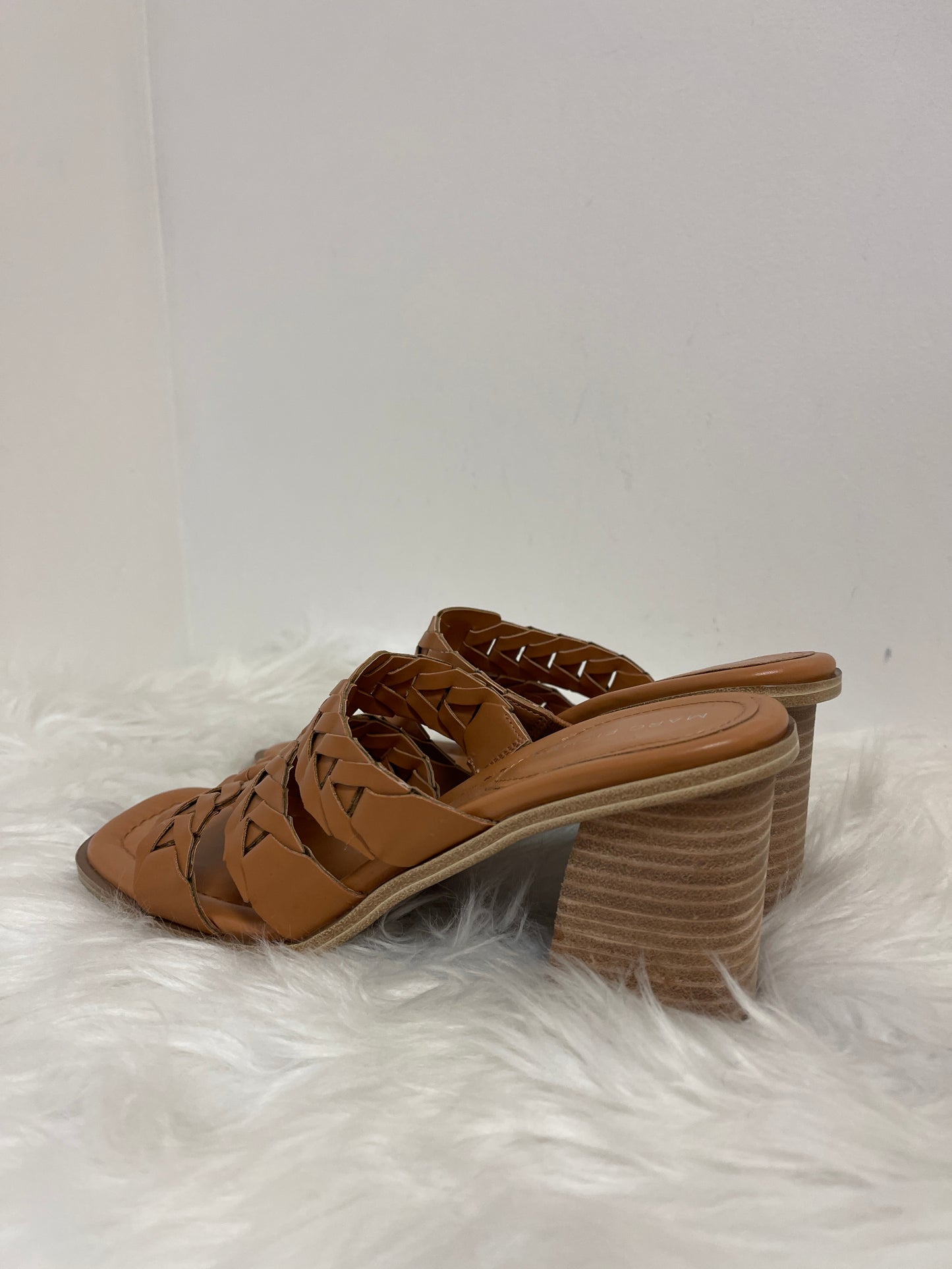 Sandals Heels Block By Marc Fisher In Tan, Size: 8