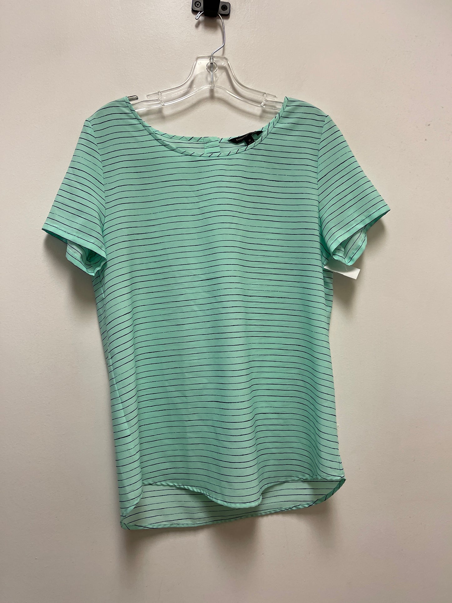 Top Short Sleeve By Banana Republic In Green, Size: M