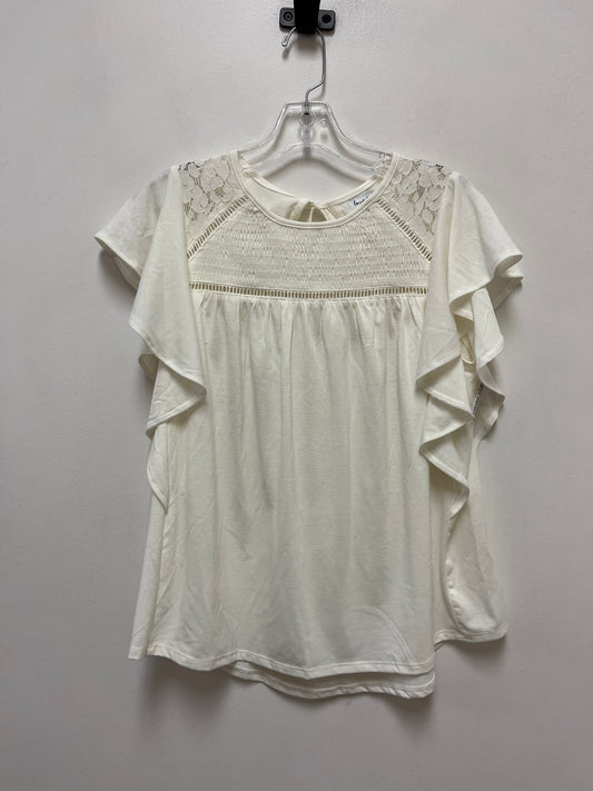 Top Short Sleeve By Clothes Mentor In Cream, Size: M