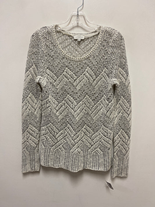 Sweater By Lucky Brand In Grey & White, Size: M