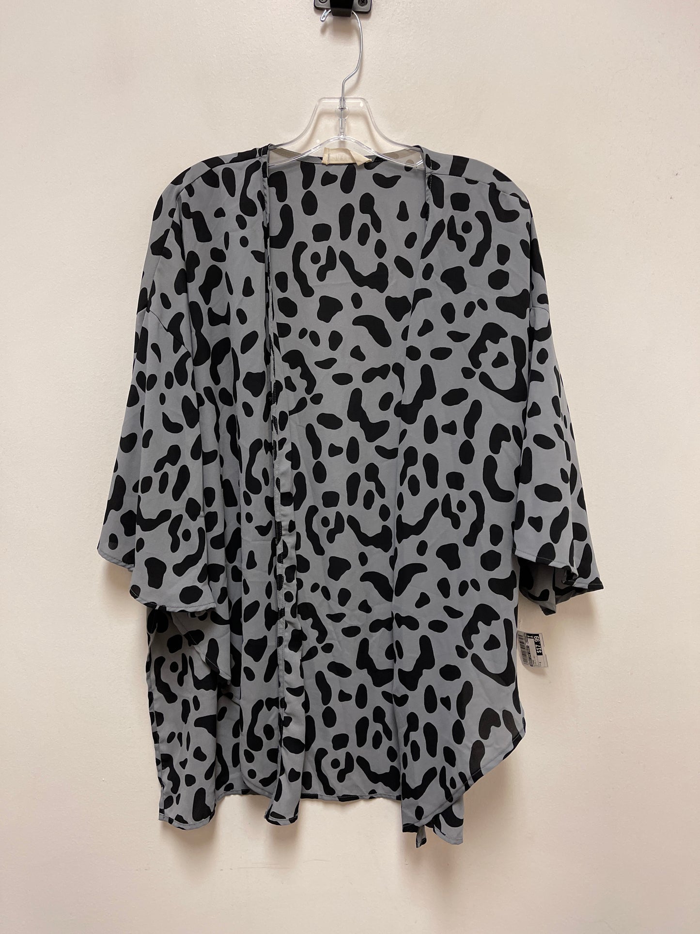 Kimono By Peach Love Cream California In Black & Grey, Size: M