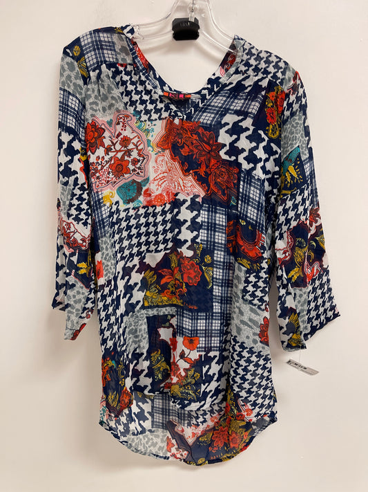 Top Long Sleeve By Clothes Mentor In Multi-colored, Size: S