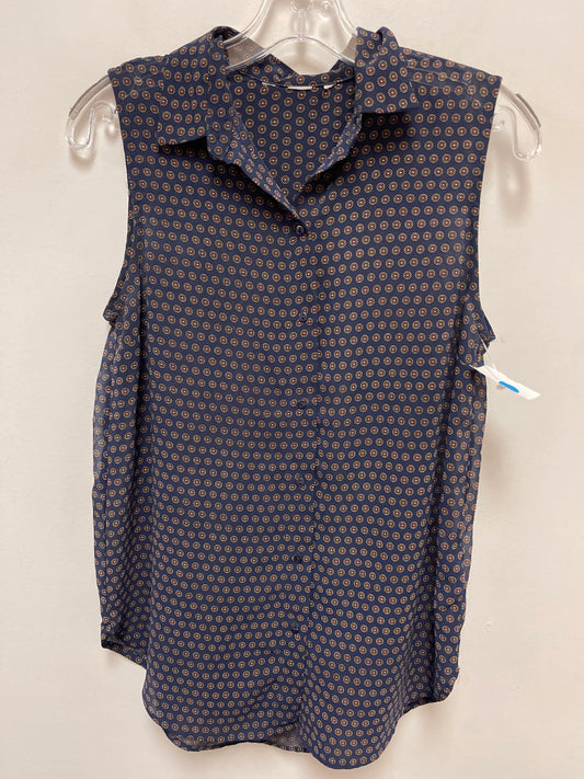 Top Sleeveless By Clothes Mentor In Navy, Size: S