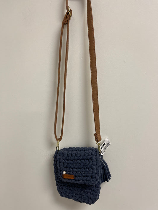 Crossbody By Clothes Mentor, Size: Small