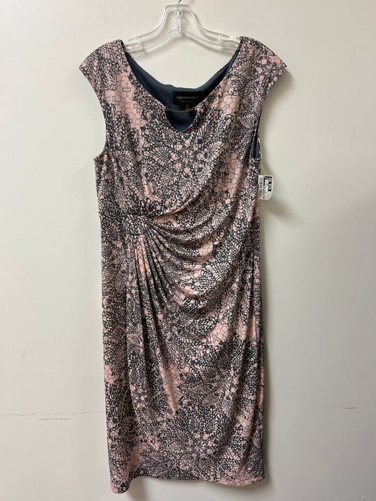 Dress Casual Short By Connected Apparel In Grey & Pink, Size: 1x