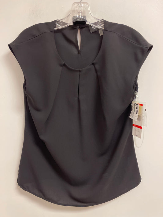 Top Short Sleeve By Evan-picone In Black, Size: Xs