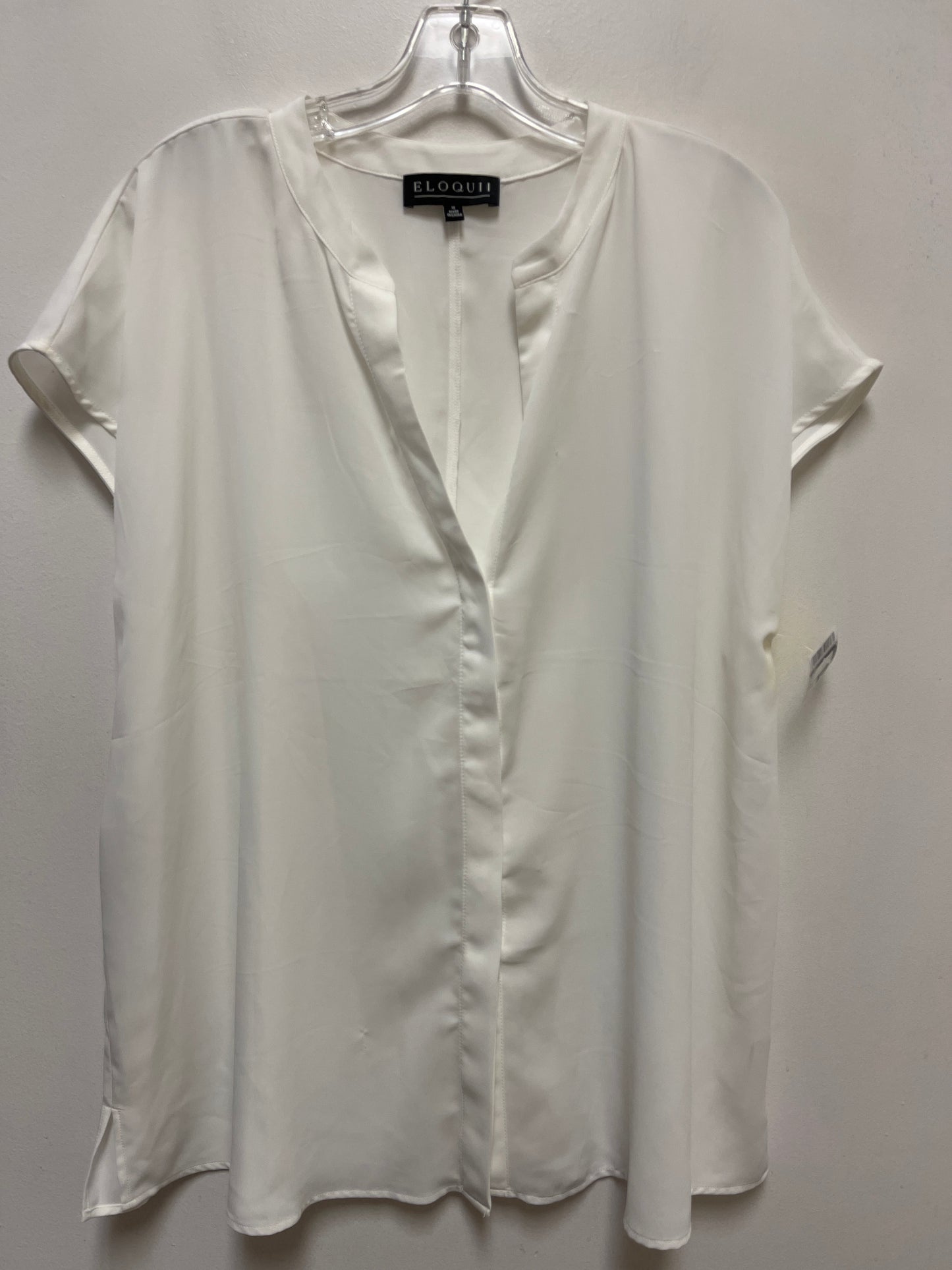 Top Short Sleeve By Eloquii In White, Size: 1x