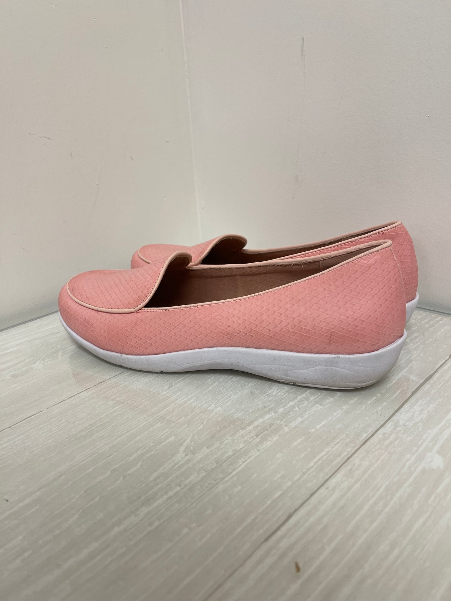 Shoes Flats By Comfortview In Pink, Size: 10