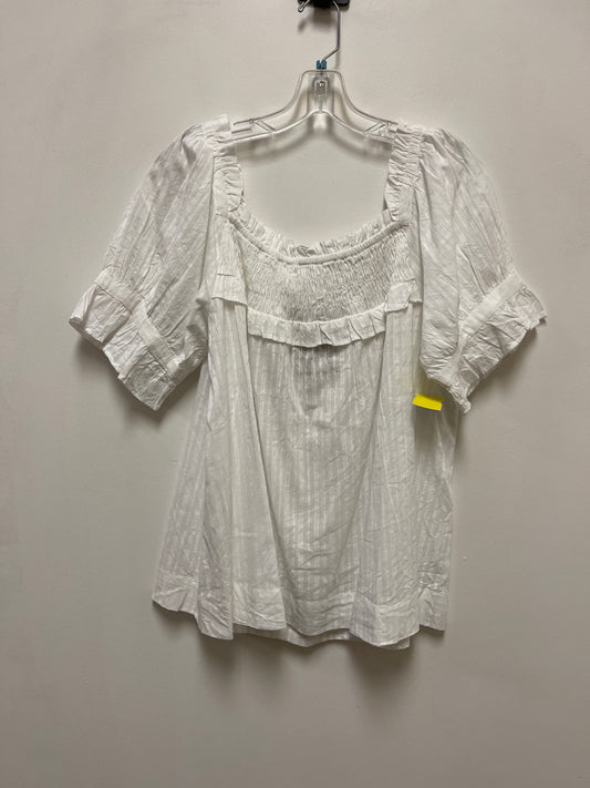 Top Short Sleeve By Ivy Jane In White, Size: L