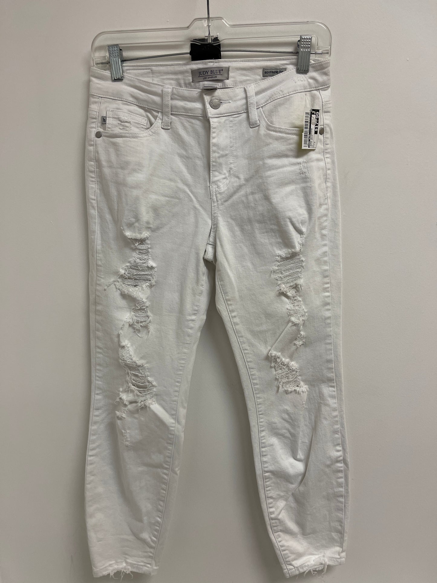 Jeans Boyfriend By Judy Blue In White Denim, Size: 2